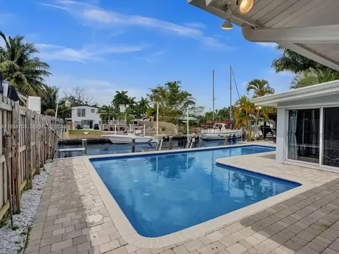 2525 Gulfstream Lane Fort Lauderdale FL 33312