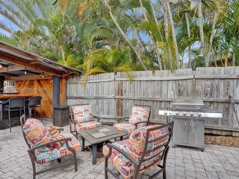 2525 Gulfstream Lane Fort Lauderdale FL 33312