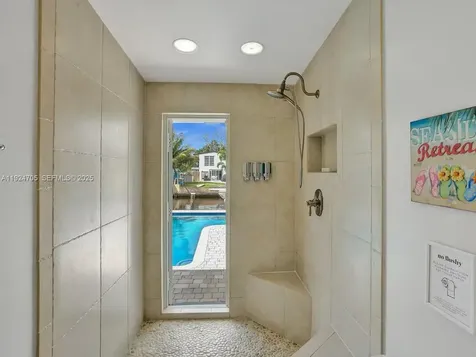 2525 Gulfstream Lane Fort Lauderdale FL 33312