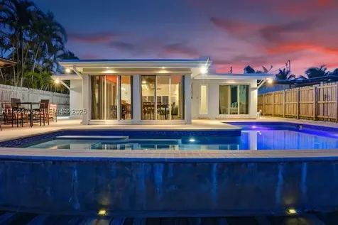 2525 Gulfstream Lane Fort Lauderdale FL 33312