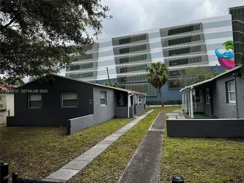2030 Taylor Street Hollywood FL 33020