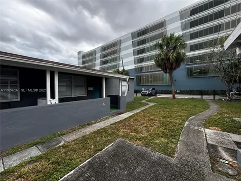 2030 Taylor Street Hollywood FL 33020