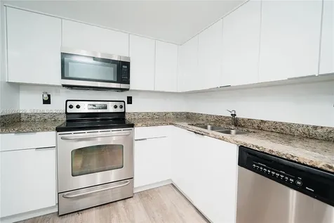 3300 NE 192nd Street Aventura FL 33180