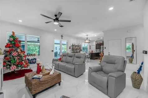 19815 SW 132nd Court Miami FL 33177