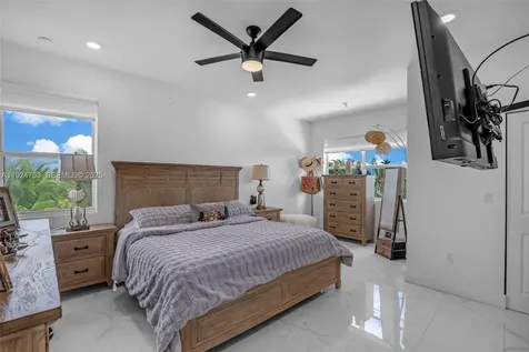 19815 SW 132nd Court Miami FL 33177