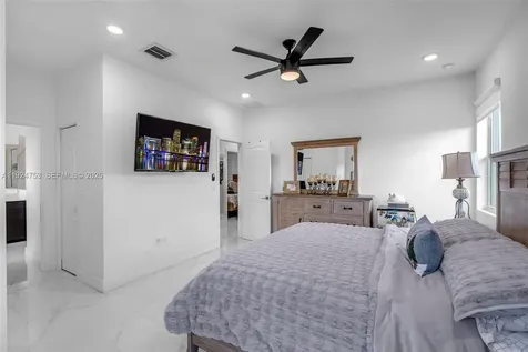 19815 SW 132nd Court Miami FL 33177