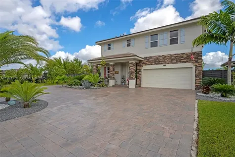 19815 SW 132nd Court Miami FL 33177