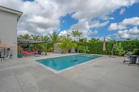 19815 SW 132nd Court Miami FL 33177