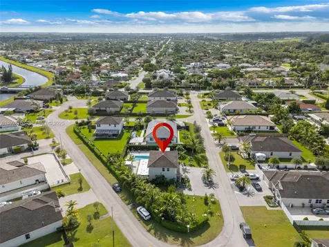 19815 SW 132nd Court Miami FL 33177