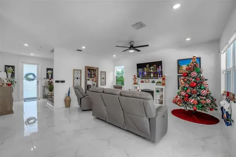 19815 SW 132nd Court Miami FL 33177