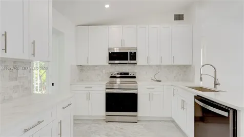 1035 NW 11th Court Fort Lauderdale FL 33311