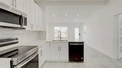 1035 NW 11th Court Fort Lauderdale FL 33311