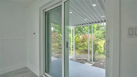 1035 NW 11th Court Fort Lauderdale FL 33311