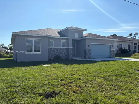13 Lateen Sail Drive Other City - In The State Of Florida FL 33946
