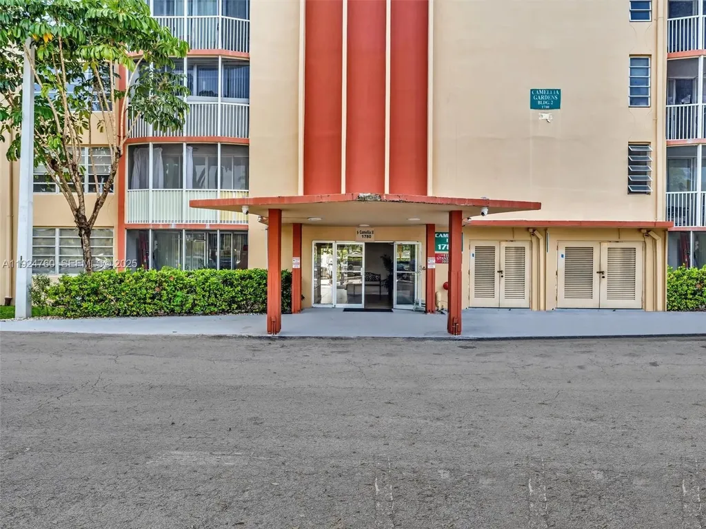 1780 NE 191st Street Miami FL 33179