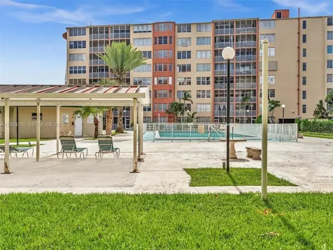 1780 NE 191st Street Miami FL 33179