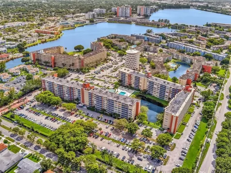 1780 NE 191st Street Miami FL 33179