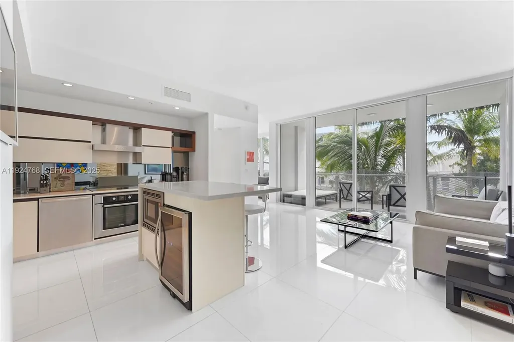 2100 Park Avenue Miami Beach FL 33139