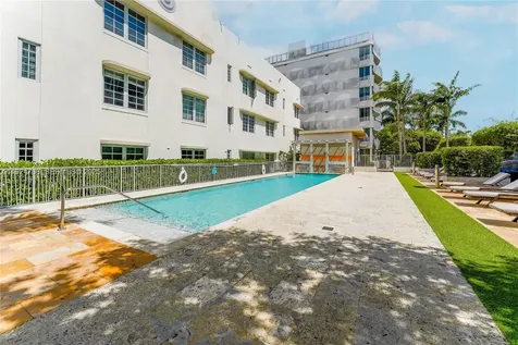 2100 Park Avenue Miami Beach FL 33139