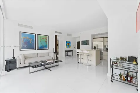 2100 Park Avenue Miami Beach FL 33139