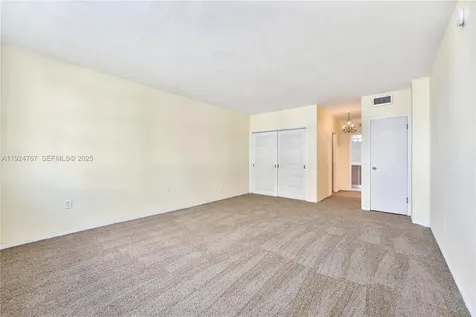 5825 Collins Avenue Miami Beach FL 33140