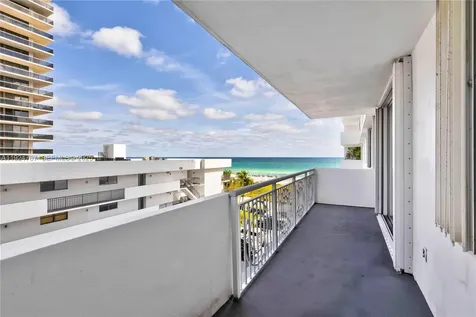 5825 Collins Avenue Miami Beach FL 33140