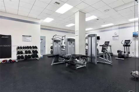 5825 Collins Avenue Miami Beach FL 33140