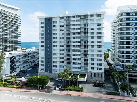 5825 Collins Avenue Miami Beach FL 33140