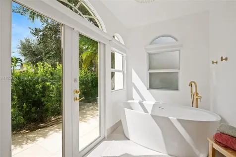 2729 NW 28th Street Boca Raton FL 33434