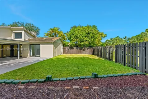 11525 SW 135th Court Miami FL 33186