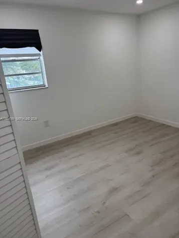 1605 Meridian Avenue Miami Beach FL 33139