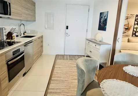 121 NE 34th Street Miami FL 33137