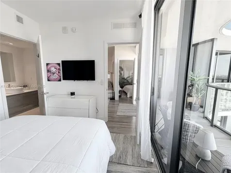 121 NE 34th Street Miami FL 33137