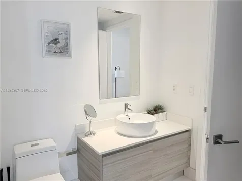 121 NE 34th Street Miami FL 33137