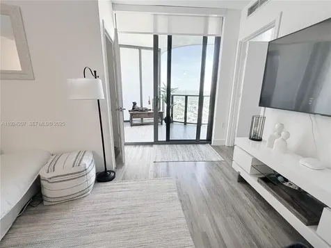 121 NE 34th Street Miami FL 33137
