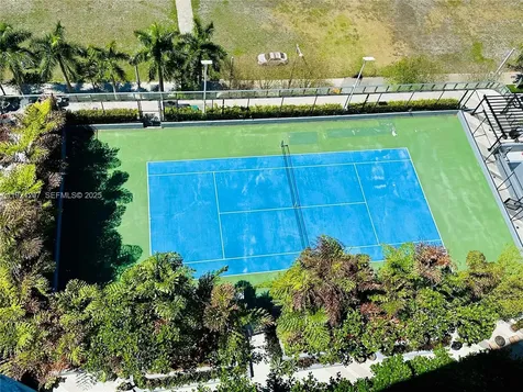 121 NE 34th Street Miami FL 33137