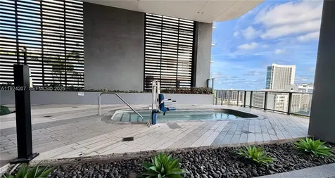 121 NE 34th Street Miami FL 33137