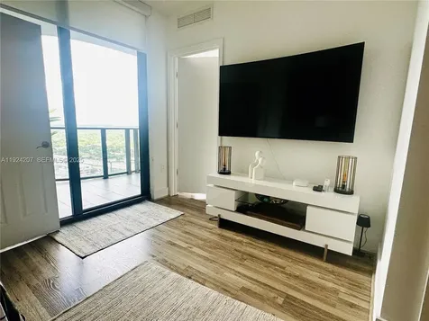 121 NE 34th Street Miami FL 33137
