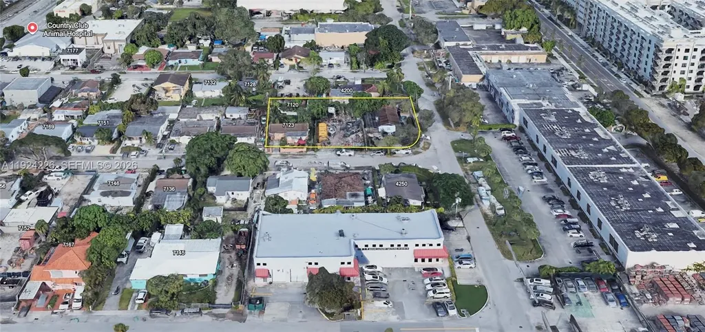 4220 SW 71st Avenue Miami FL 33155