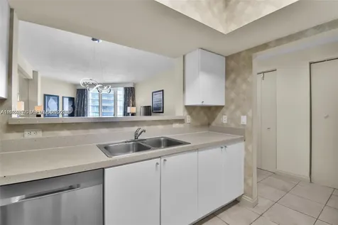 17375 Collins Avenue Sunny Isles Beach FL 33160