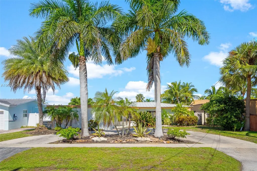201 SE 12th Street Pompano Beach FL 33060