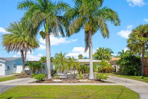 201 SE 12th Street Pompano Beach FL 33060