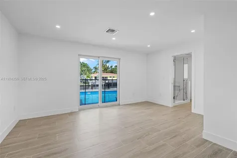 201 SE 12th Street Pompano Beach FL 33060