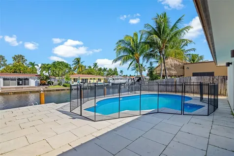 201 SE 12th Street Pompano Beach FL 33060