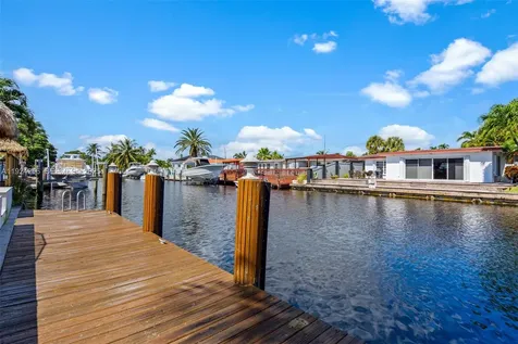 201 SE 12th Street Pompano Beach FL 33060