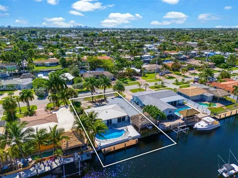 201 SE 12th Street Pompano Beach FL 33060