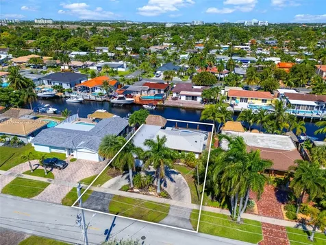 201 SE 12th Street Pompano Beach FL 33060