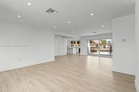 201 SE 12th Street Pompano Beach FL 33060