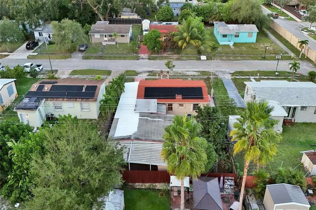 6404 Evans Street Hollywood FL 33024