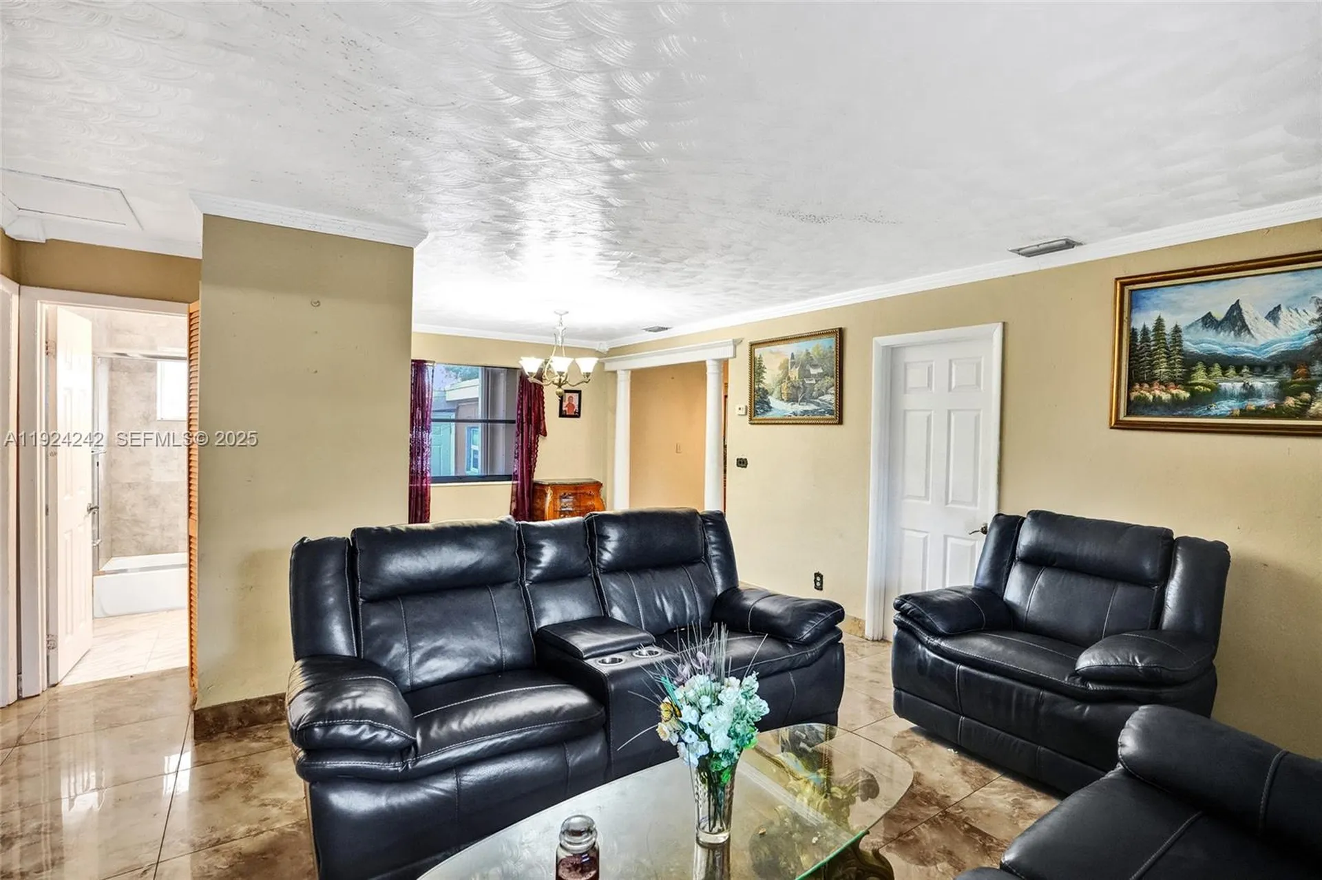 6404 Evans Street Hollywood FL 33024
